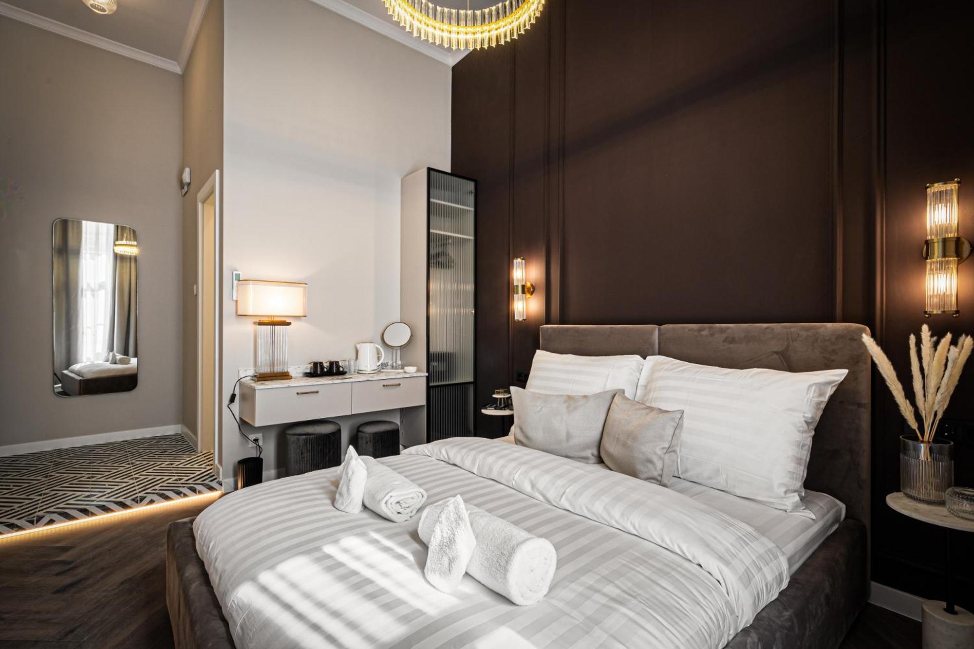 Timeless Boutique Suites By Bqa Budapest Eksteriør billede